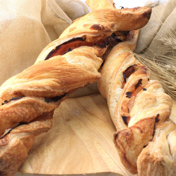 treccia al prosciutto o a ricotta e spinaci maccalli treccia al prosciutto o a ricotta e spinaci maccalli